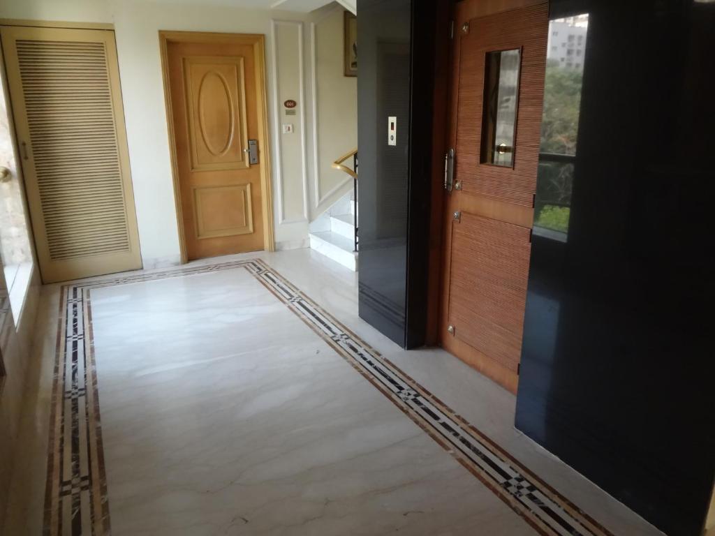 Regency Hotel Mumbai Exterior foto